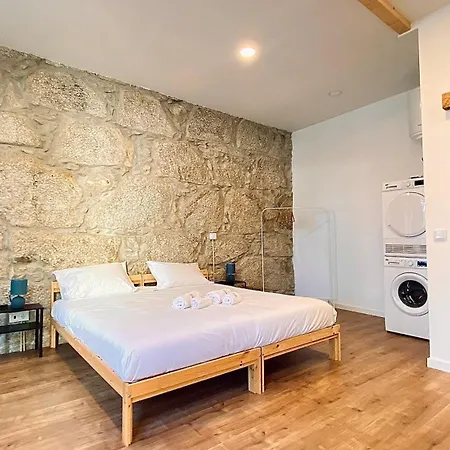 招待所 Raul Doria - *